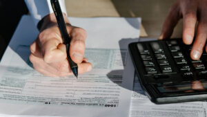 MEI realiza o cálculo da sua declaração de imposto de renda.